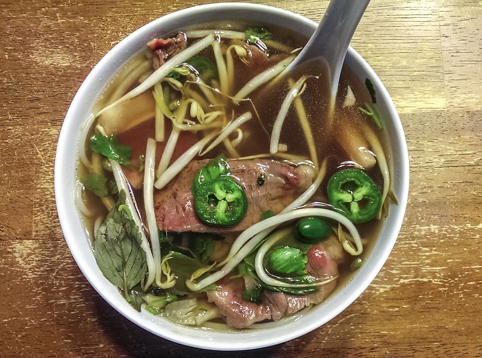 Photo Credit: http://www.ryansrecipes.com/recipes/vietnamese/vietnamese-beef-pho-noodle-soup/