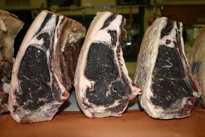 Photo Credit http://westwoodprimemeats.com/dry_aged_steaks