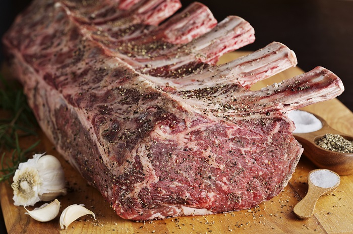 Photo Credit http://themeathouseblog.com/2011/11/30/meat-the-butcher-prime-rib/